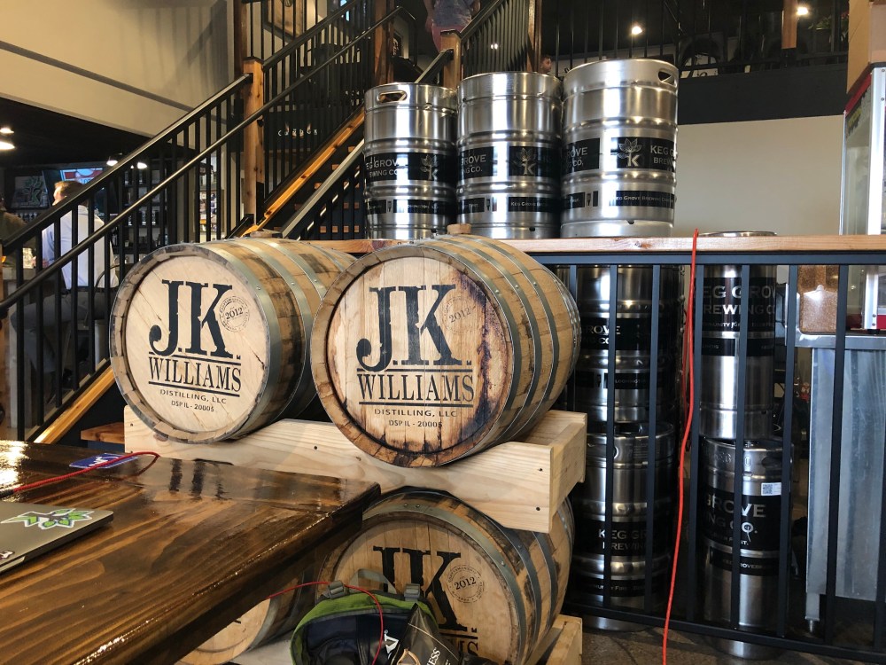 20190508_215900086_iOS